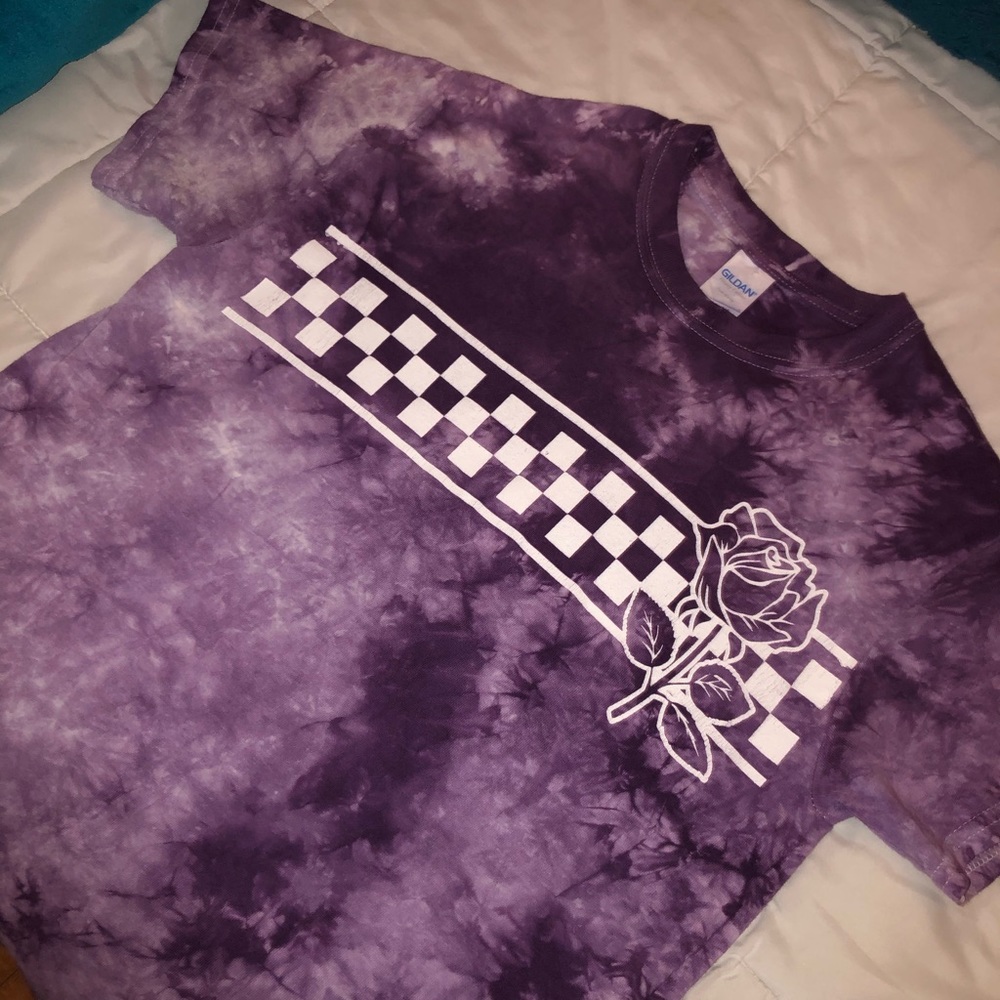 tie dye t shirt